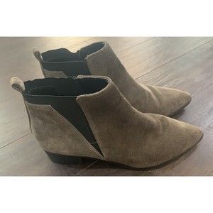 MARC FISHER IGNITE Size 9 Gray Taupe Olive Suede Ankle Wedge Chelsea Bootie